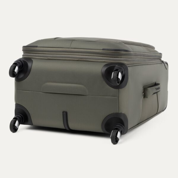 Maxlite® 5 Medium Check-In Spinner
