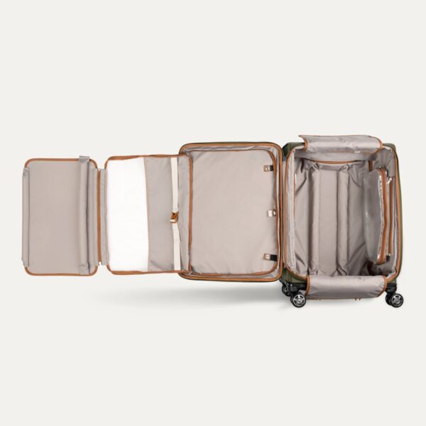 409186506_interior_open-1500x1500-f3a2c67 Platinum® Elite Medium Check-In Spinner