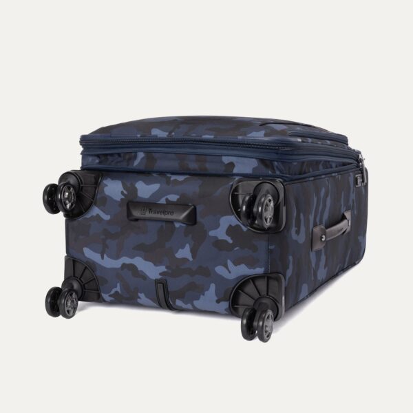 40918654444_6 Platinum® Elite Medium Check-In Spinner - Camouflage