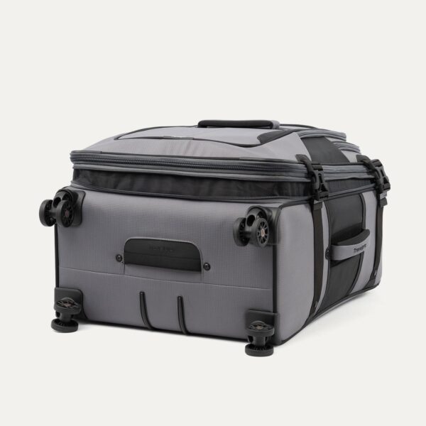 Bold™ by Travelpro® Medium Check-In Spinner