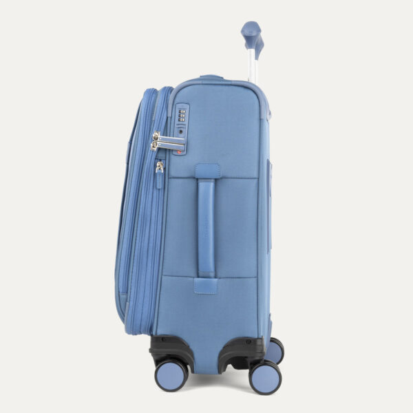 VersaPack®+ Carry-On Spinner